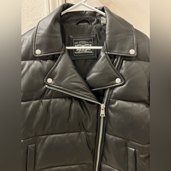 NWT Levi’s Breanna Faux Leather Puffer Jacket - Picture 4 of 11